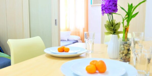 3833 T3 SM Light - Dining area a