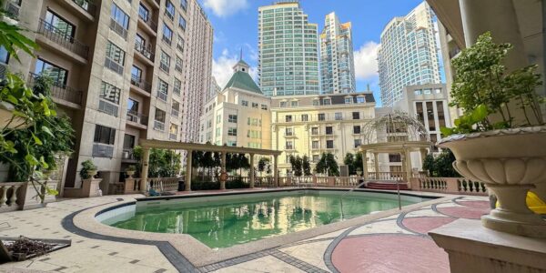 Grand_Eastwood_Palazzo_Pool Grand_Eastwood_Palazzo_Pool